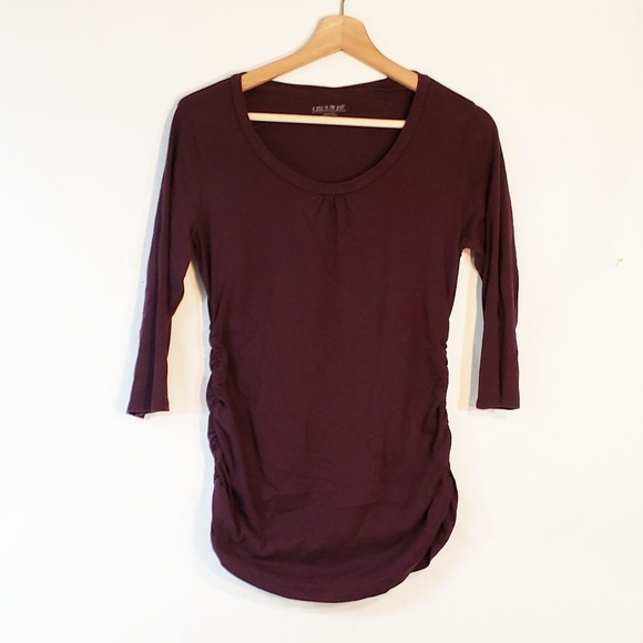 A Pea in the Pod Tops - A Pea In The Pod Maternity Purple S/P Top